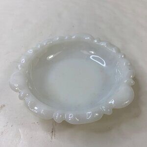 Vintage Anchor Hocking 1960s White Scalloped Edge Ashtray